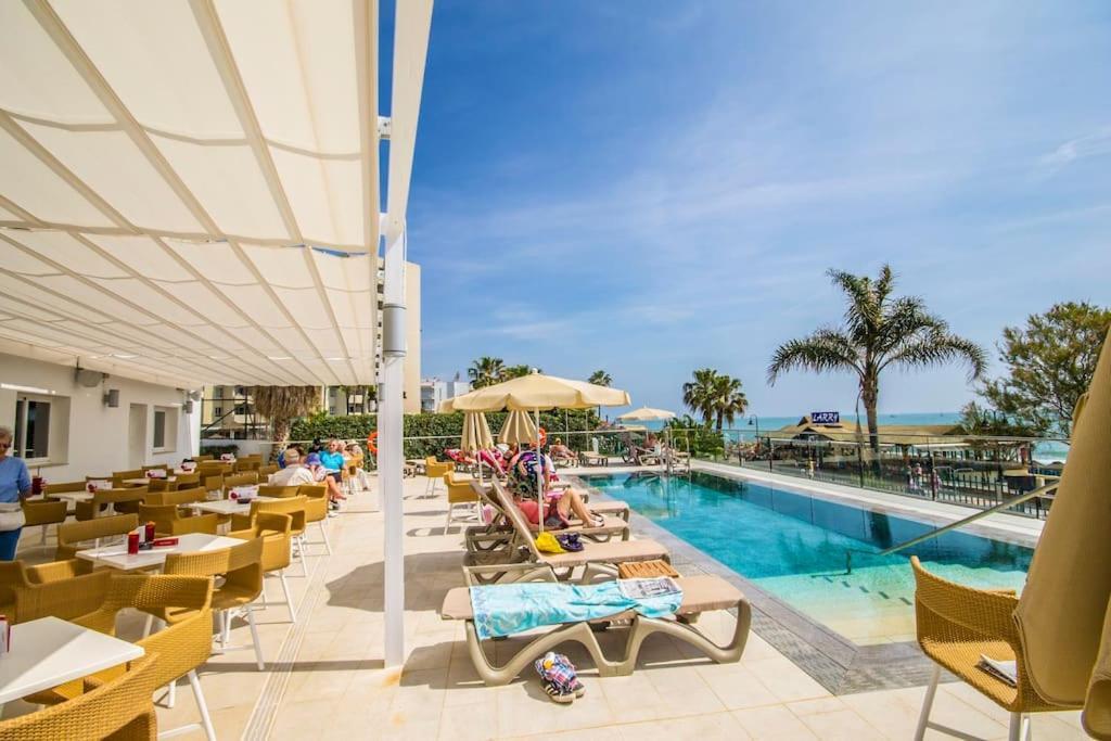 Апартаменты Ocean House Bloque 3 Planta 8 By Ivi Real Estate Торремолинос Экстерьер фото